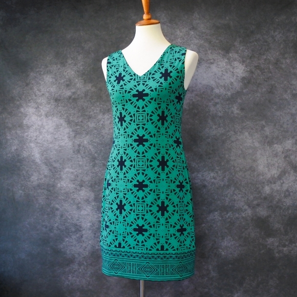 NWT Magnolia Grace Stitch Fix Reversible Perissa Green Navy Blue Dress Size S - Picture 2 of 6